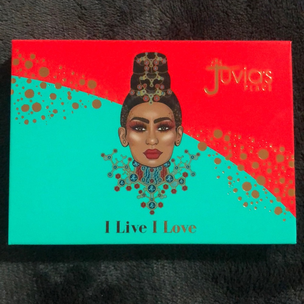 NEW Juvia’s Place I Live I Love Eyeshadow Palette